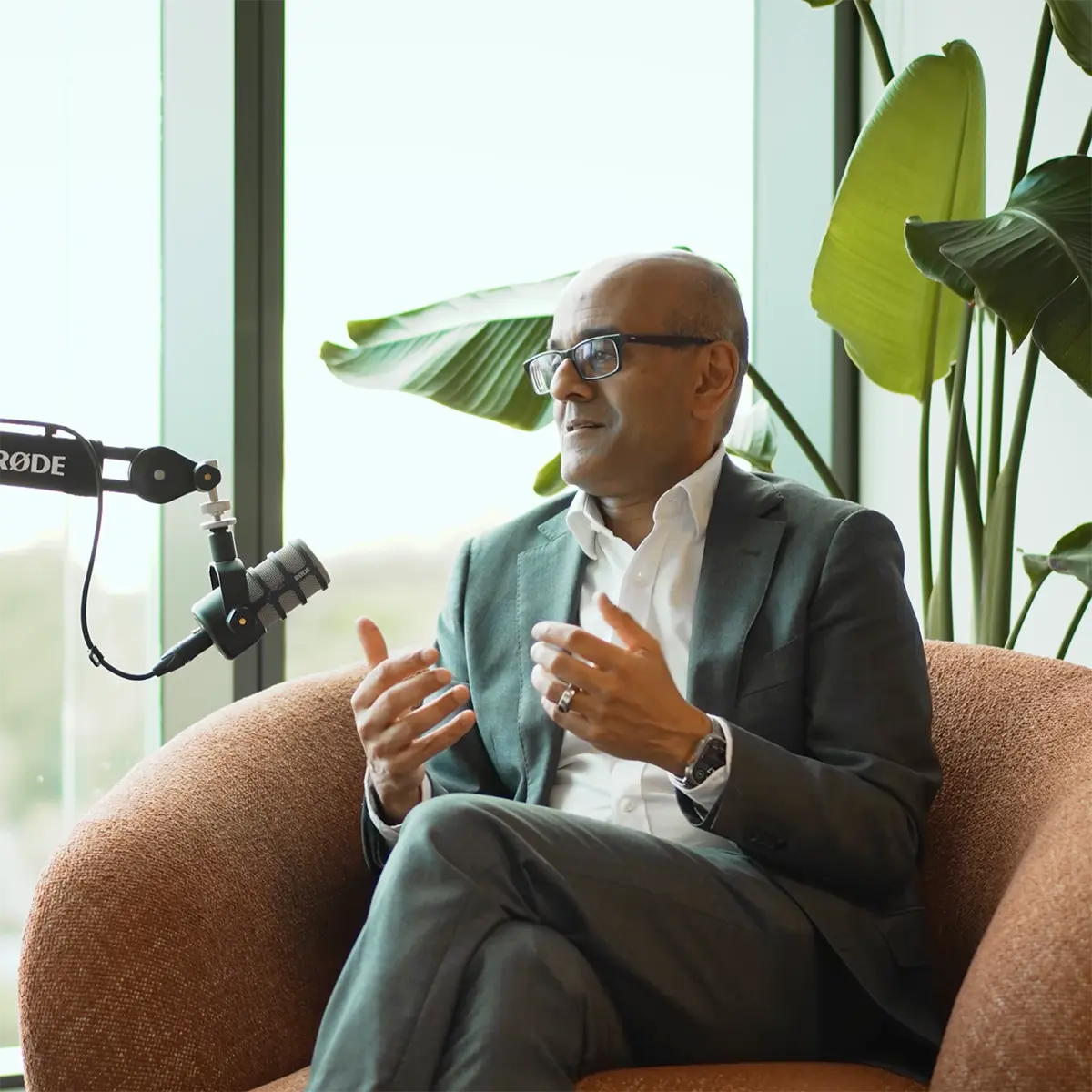 Dr Philip Mathen - Longevity Doctor: 30 Years in ICU — This is the ONE thing he wants you to know